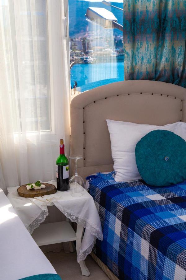 Foca Kumsal Hotel Екстер'єр фото